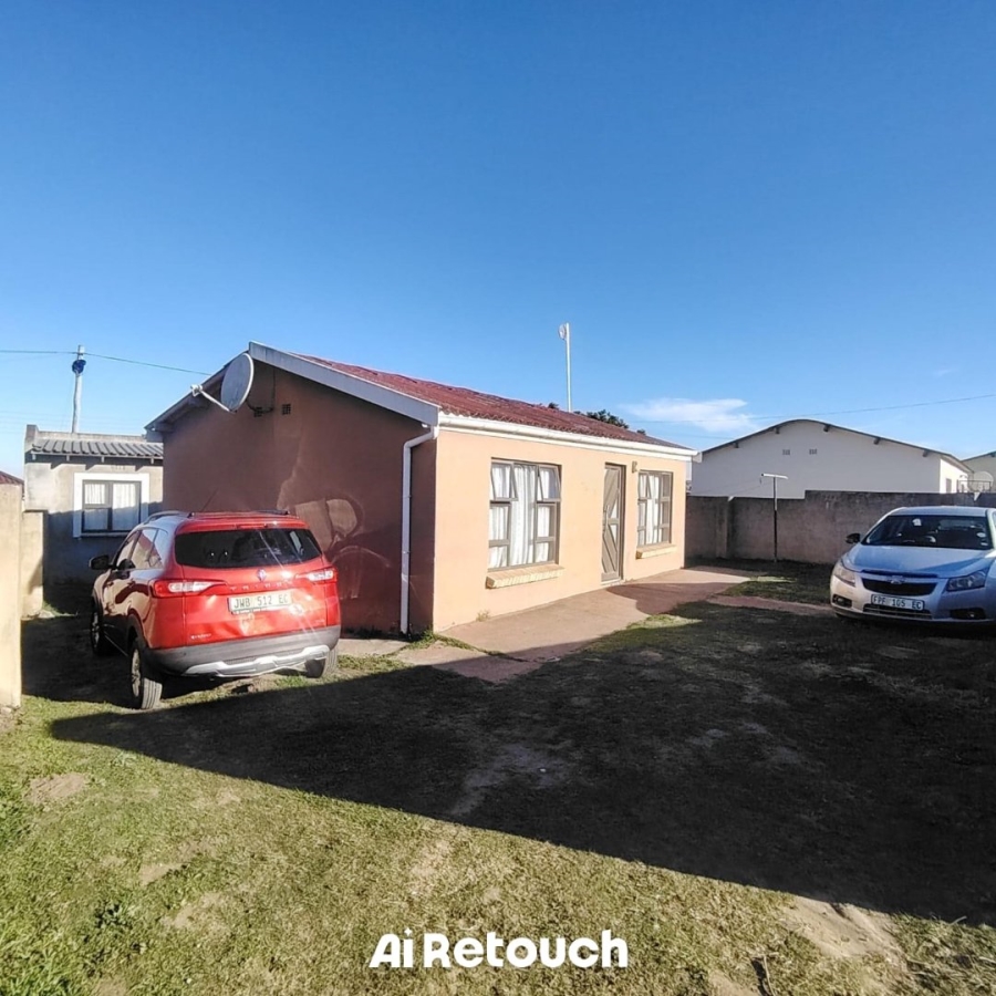 5 Bedroom Property for Sale in Mdantsane Eastern Cape